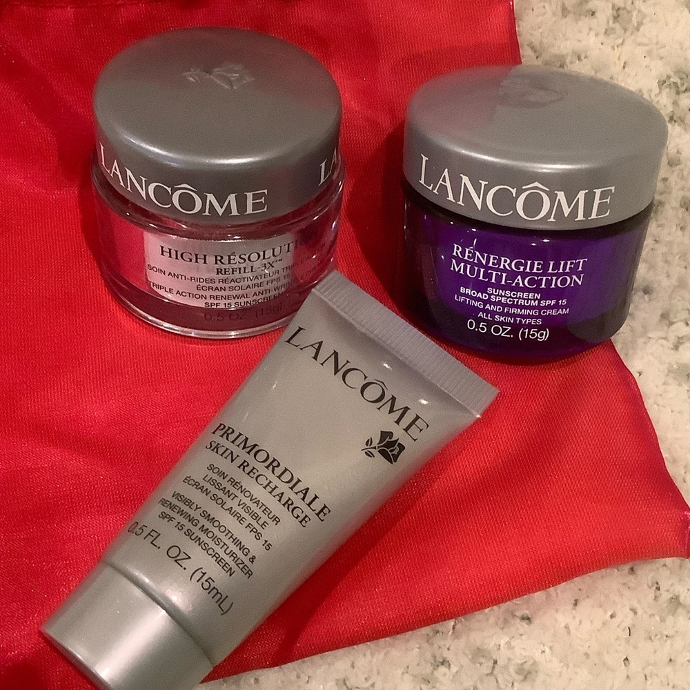 Lancôme Skincare Sample Bundle with Red Satin Pouch NWOT - Picture 14 of 15